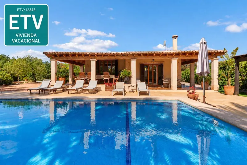 Finca with 3 residential units, ETV license and pool for sale — photo 2