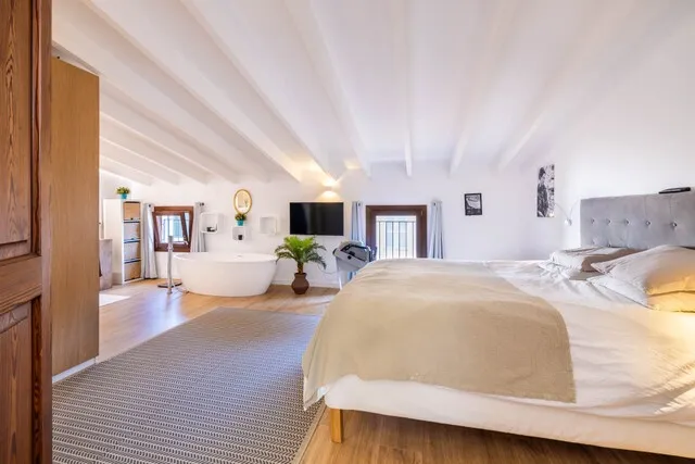 Stunning renovated town house for sale in the heart of Alaró, northwest Mallorca — photo 11