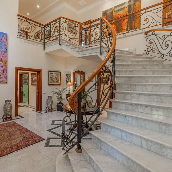 Villa with sea view — photo 1