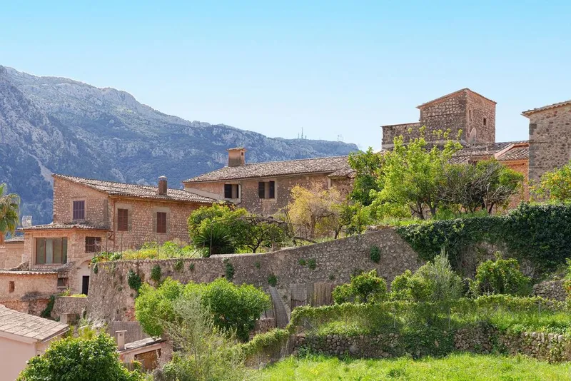 Detached House in Fornalutx, Province of Balearic Islands — photo 1