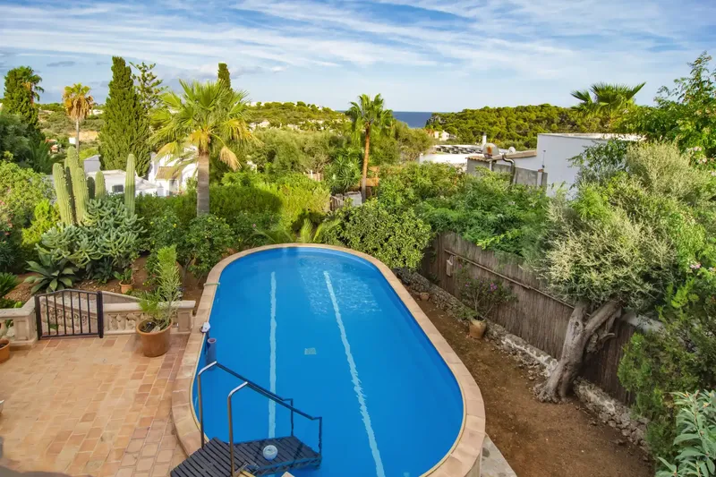 In one of the most coveted coastal areas of eastern Mallorca, in Cala Romántica, an exceptional refuge awaits you that combines lightness — photo 3