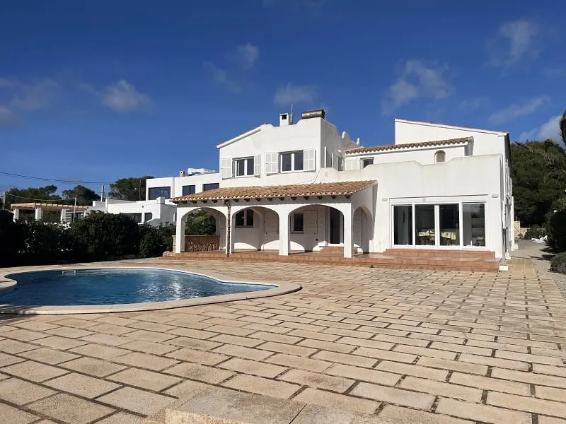 Chalet with unobstructed sea views — photo 5
