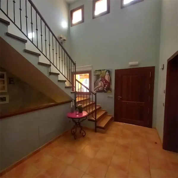 Located in the quiet and picturesque setting of Puigpunyent, this spacious chalet offers everything needed to enjoy life in the Serra de Tramuntana — photo 9