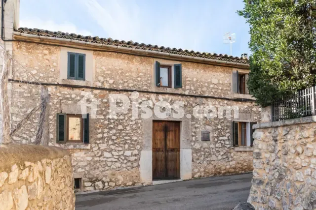 House on Carrer de Paradis, 2 — photo 1