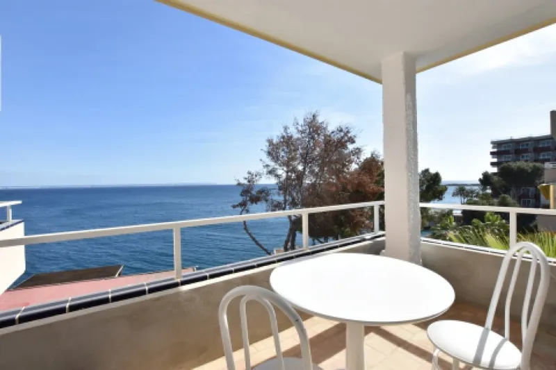 Illetas – Apartment with pool and sea view — photo 1