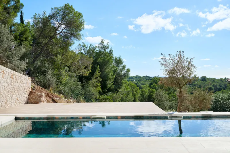 Modern and luxurious newly built villa with sea views in Portals - Marcel Remus Real Estate — photo 3