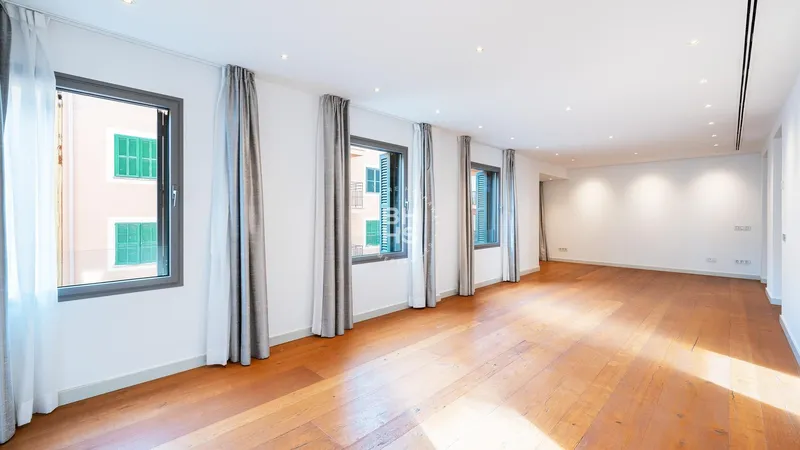 Apartment for sale in Jaume III / Jaime III — photo 1