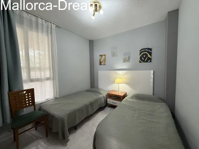 Cala Millor: A beautiful, fully furnished apartment on the beachfront in Cala Millor — photo 10