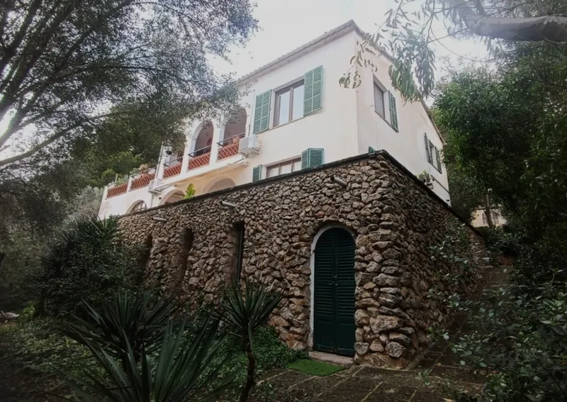 Exclusive plot ensemble with great potential in Port Andratx - main facade (15936) — photo 1