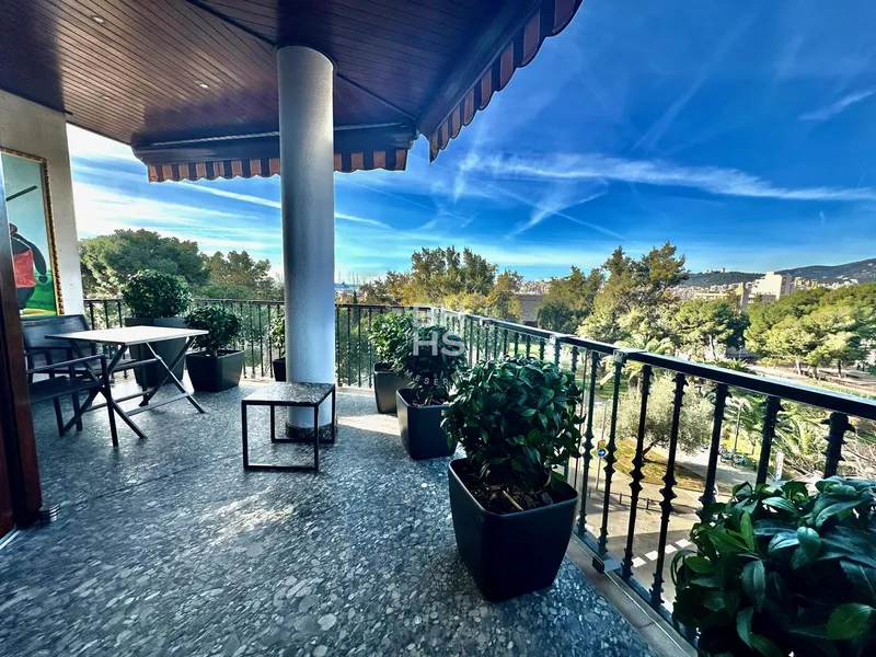 Apartment for sale in Paseo Mallorca — photo 2
