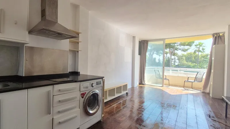 For Sale in Illetas Spacious Studio Apartment with Pool and Sea Views — photo 6