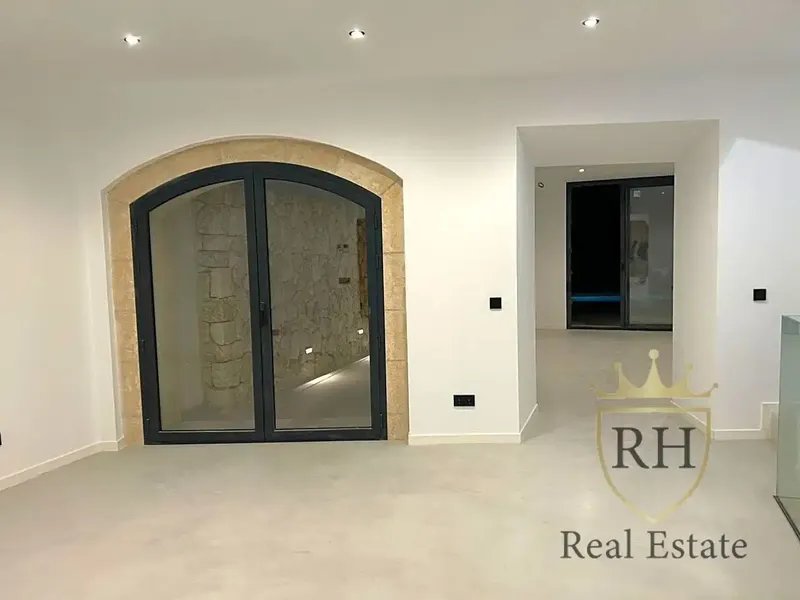 RH Real Estate Mallorca is pleased to present this fantastic and exclusive village house with Mallorcan character and spectacular views — photo 12