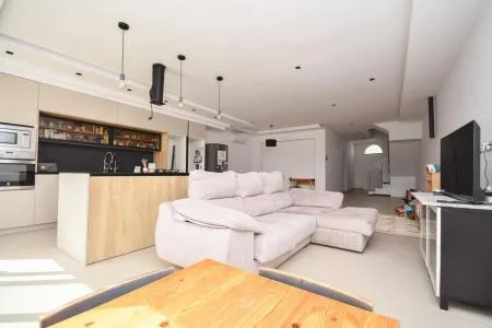 House - Sencelles (Biniali), Built Surface 227m2, 4 Bedrooms, 3 Bathrooms, Pool — photo 5