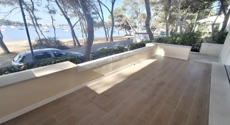 Modern, furnished ground-floor apartment on the first bay line of Porto Colom - AP 100 — photo 2