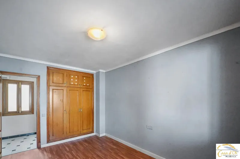 Spacious Apartment with Rooftop Terrace, Fireplace and Private Garage in the Heart of Felanitx — photo 10