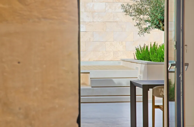 Townhouse — photo 10