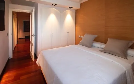 Apartment in Bonanova — photo 10