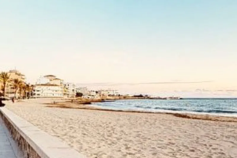 Molinar – Beautiful large flat by the sea — photo 1