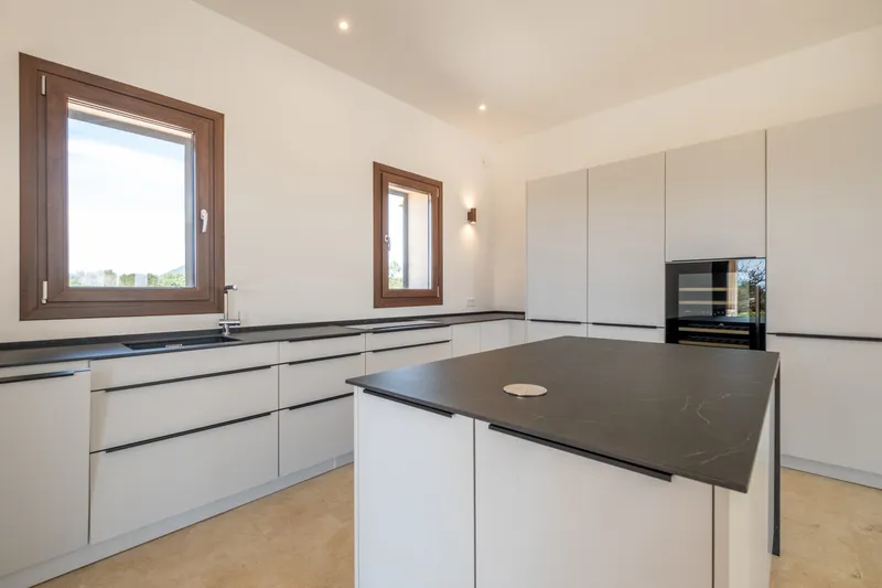 Luxurious newly built finca in Llucmajor for rent — photo 6