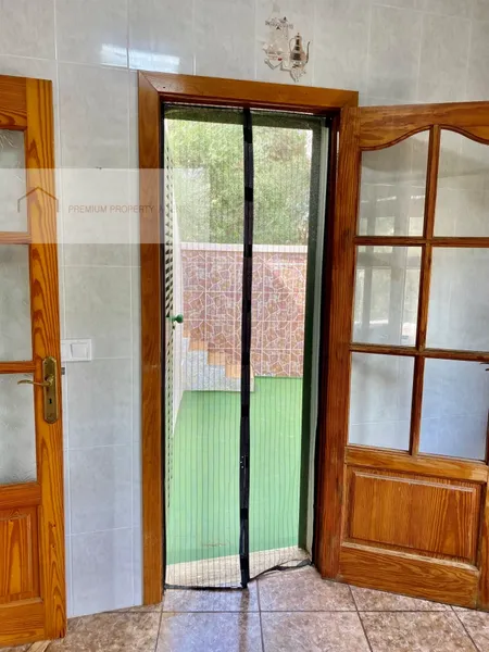 House 2 Bedrooms — photo 7