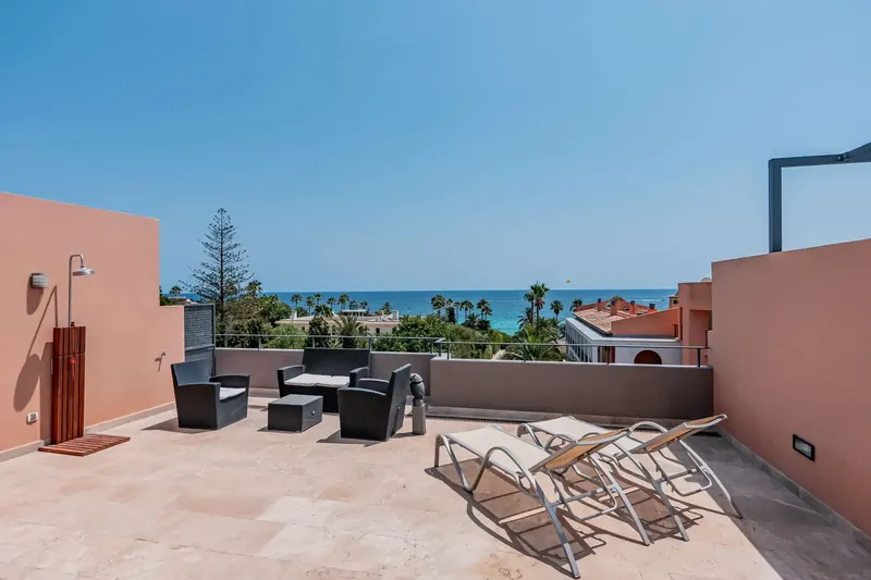 This exclusive penthouse in Port Verd offers luxurious living at the highest level and is the perfect second residence in Mallorca. — photo 6