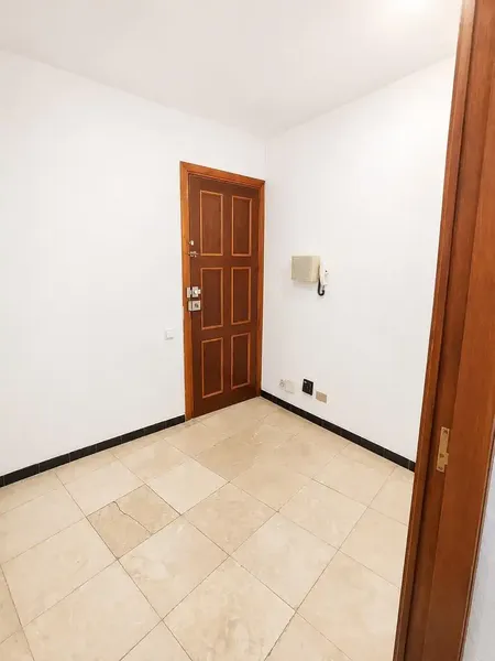 AVS Properties presents this fantastic home located in Pere Garau, one of the most vibrant and best-connected neighborhoods in Palma, sur — photo 12