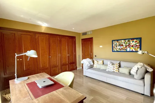 Bendinat, elegant penthouse with private rooftop terrace in Sa Vinya, Bendinat - seasonal rental — photo 9