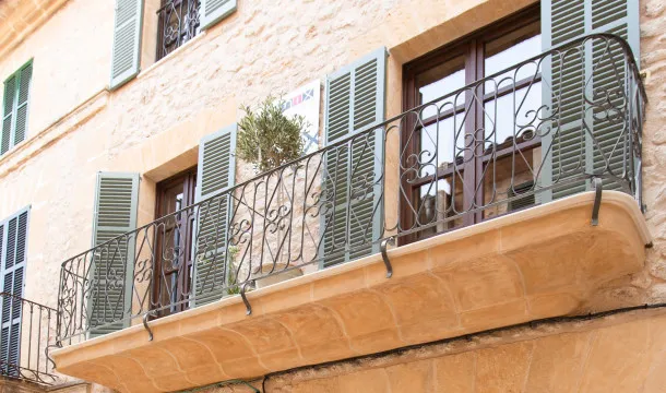 Our exclusive "Sol Town House" hits the market in the prestigious village of Pollensa — photo 5