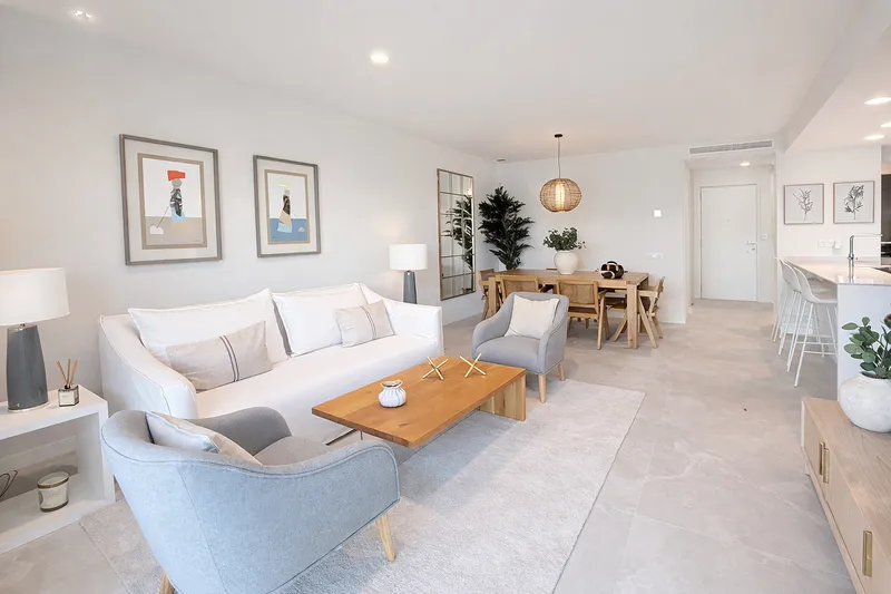 Modern townhouse with private pool and fully furnished in a new residential complex in Palma Mas — photo 4
