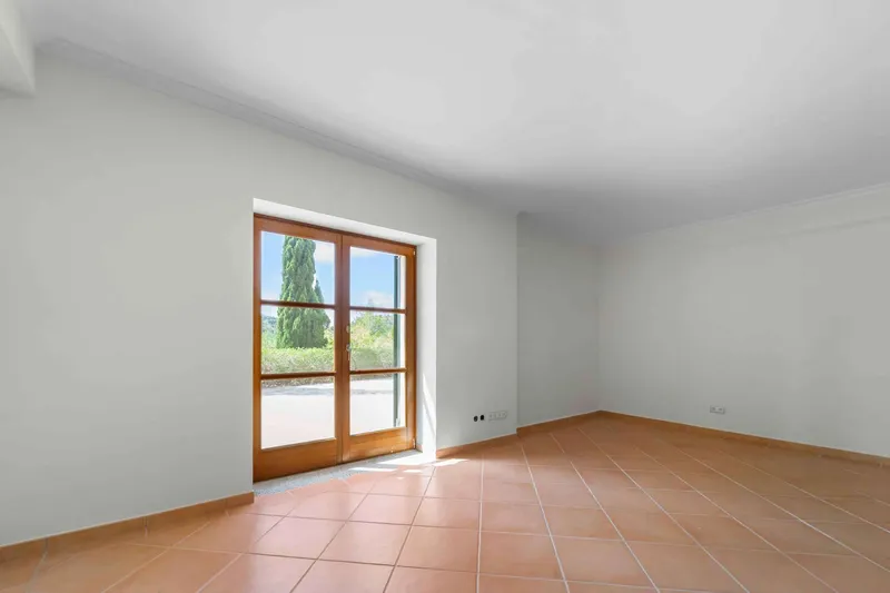 15,326 m² finca with 8 rooms, pool and sea view for sale — photo 7