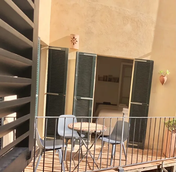 Two-bedroom apartment in the historic center of Palma — photo 6
