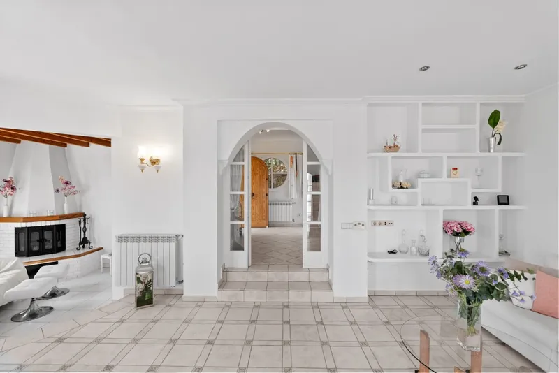 Puerto Andratx quiet location house for sale with mountain view and sunny terraces — photo 7