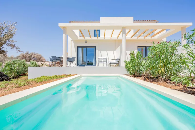 New build semi-detached house near the sea in Cala Romántica — photo 2