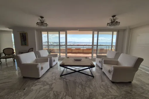 Paseo Marítimo Palma, exclusive apartment on the Paseo Marítimo with large balcony and stunning views — photo 6