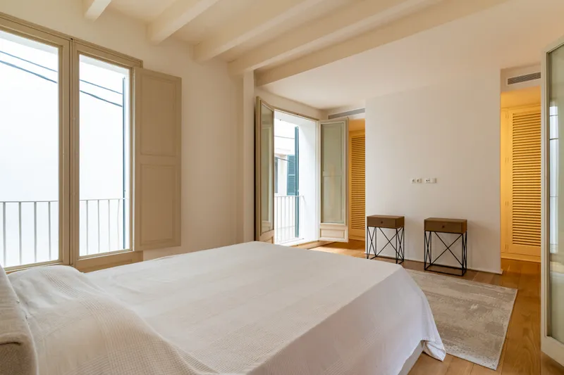 Luxury Apartment with Terrace in Palma's Old Town — photo 9