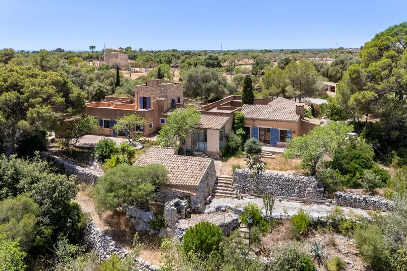 Authentic finca with two living wings on extensive grounds near Alqueria Blanca — photo 1