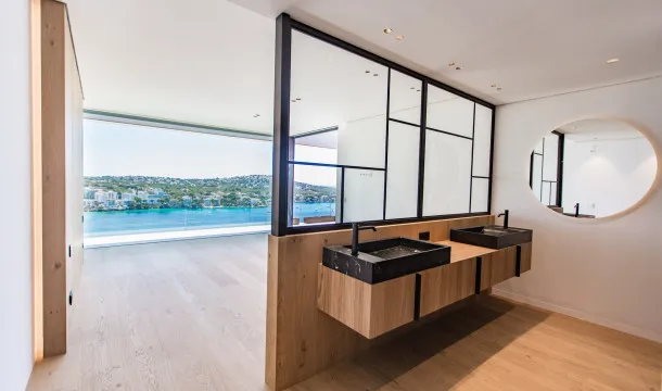 Exclusive Luxury Villa in Santa Ponsa with Panoramic Sea Views — photo 8
