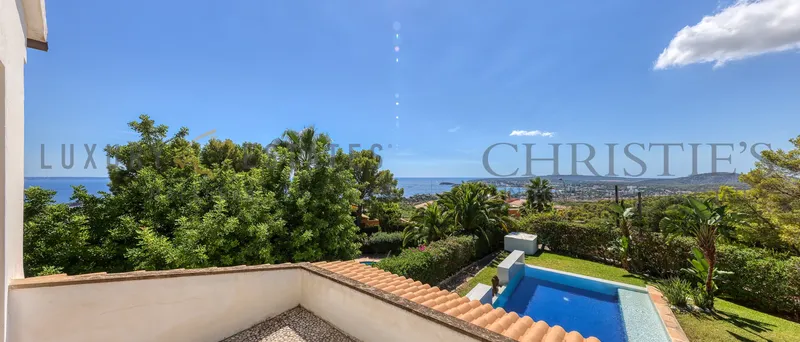 Villa in Costa d’en Blanes with ocean views and great potential — photo 9