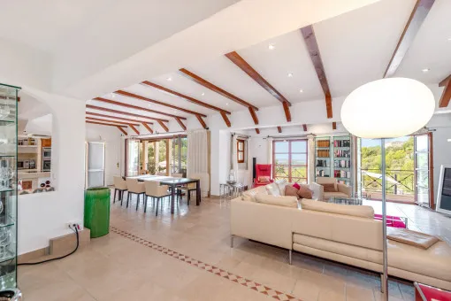 Calvia, Exclusive villa near Calvià / Son Font - elegance, privacy and sea views. Available from [redacted] — photo 7