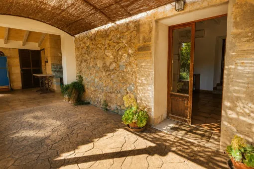 Pollensa, charming country finca with holiday rental license in Pollensa — photo 2