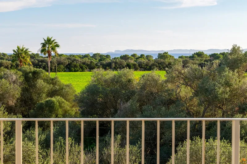 Beautiful finca with 5 bedrooms and pool near Es Trenc, Sa Ràpita — photo 10