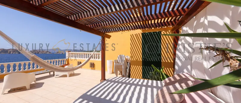 Penthouse in Santa Ponsa in first sea line — photo 8