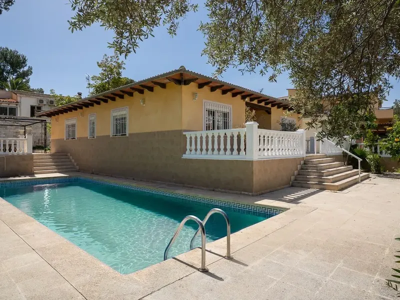 Villa in Palmanova, Mallorca — photo 1