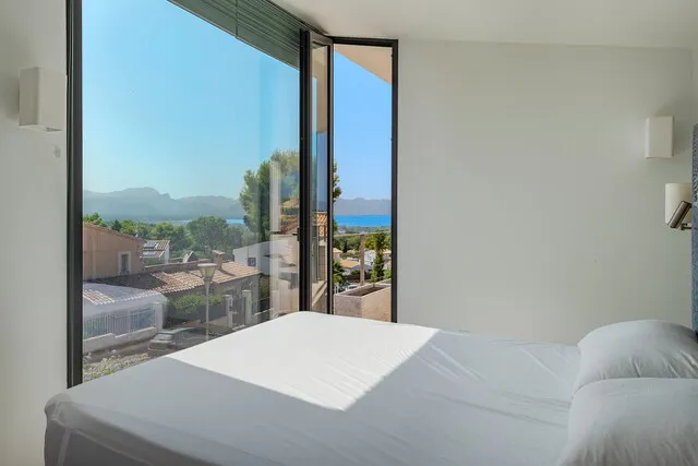 Family villa with sea views for sale in Bonaire, Alcudia, North Mallorca — photo 12