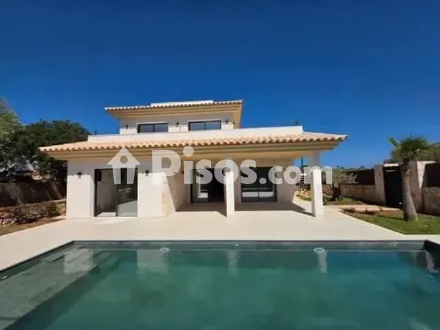 Chalet on Diseminado Poligono 3, 575 — photo 1