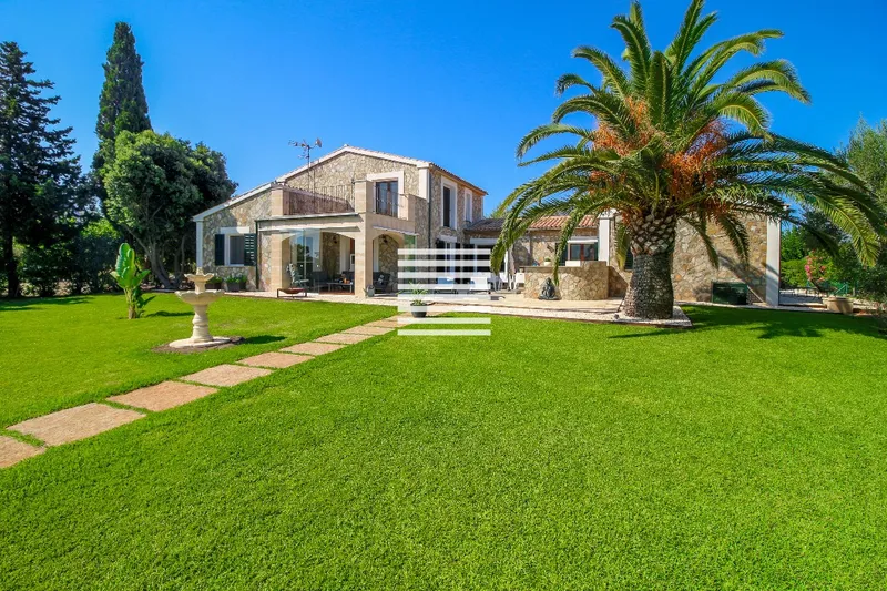 Great villa with holiday rental license and heated pool set in the countryside of Alcudia — photo 2