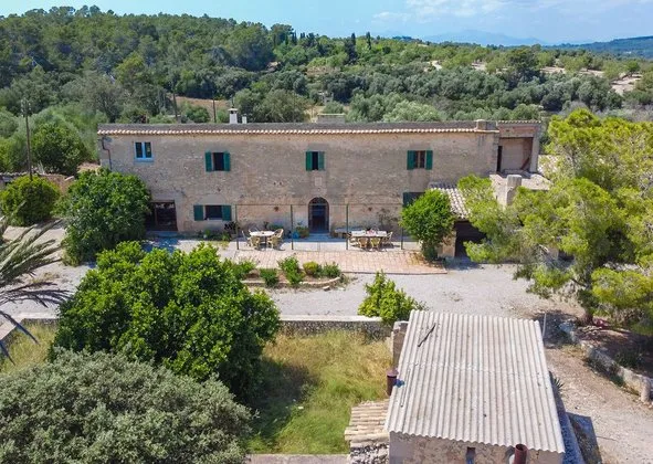 Country house in Porreres — photo 1