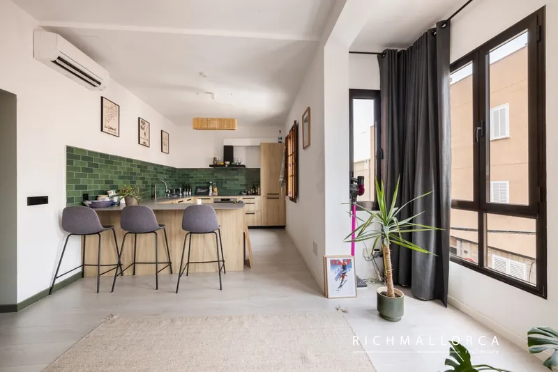 Renovated Duplex Penthouse with Private Roof Terrace in Son Espanyolet — photo 3