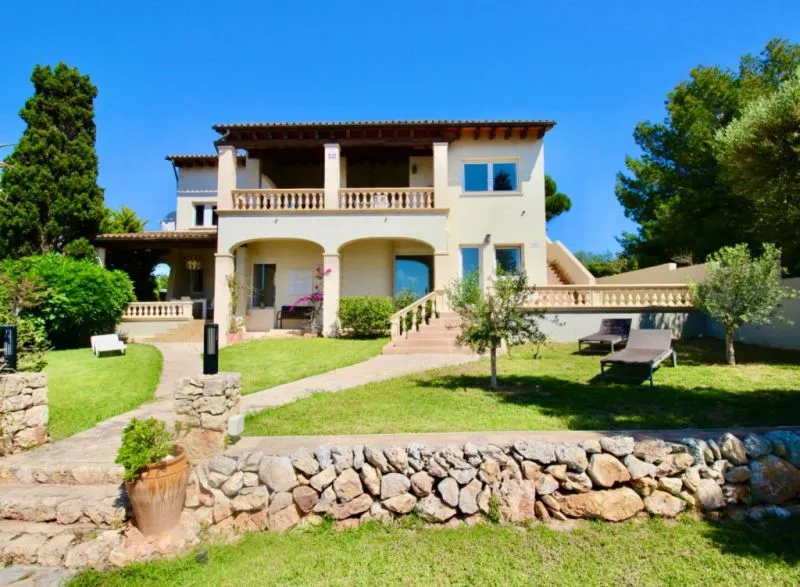Villa in Porto Cristo Novo — photo 1
