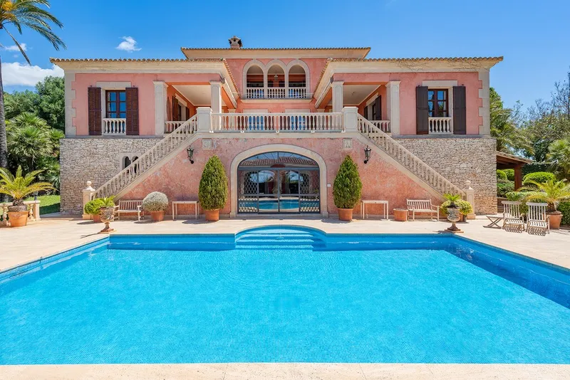 Ideal family home country property for sale in Cas Concos with covered terrace and landscaped gardens — photo 2